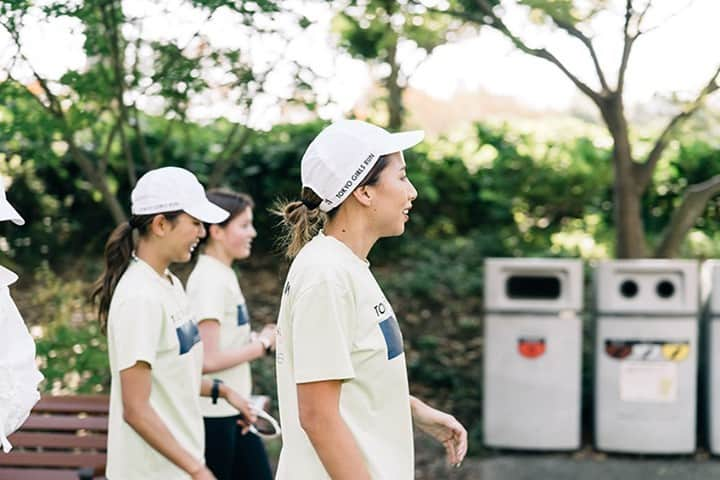 TOKYO GIRLS RUNのインスタグラム：「深まりゆく秋を感じながら トレーニングを楽しんでいます🌿 #beachme #相模屋 #slendaginza #slenda #アンダーアーマー #tgr #tgc #東京ガールズコレクション #tokyogirlscollection #tokyogirlsrun #marathon #マラソン #sports #healthy #running #instagood #power #スポーツ #diet #ダイエット #ランニング #sportswear #workout #training #フルマラソン #ランニング女子 #rungirl #トレーニング #instarunning #健康」