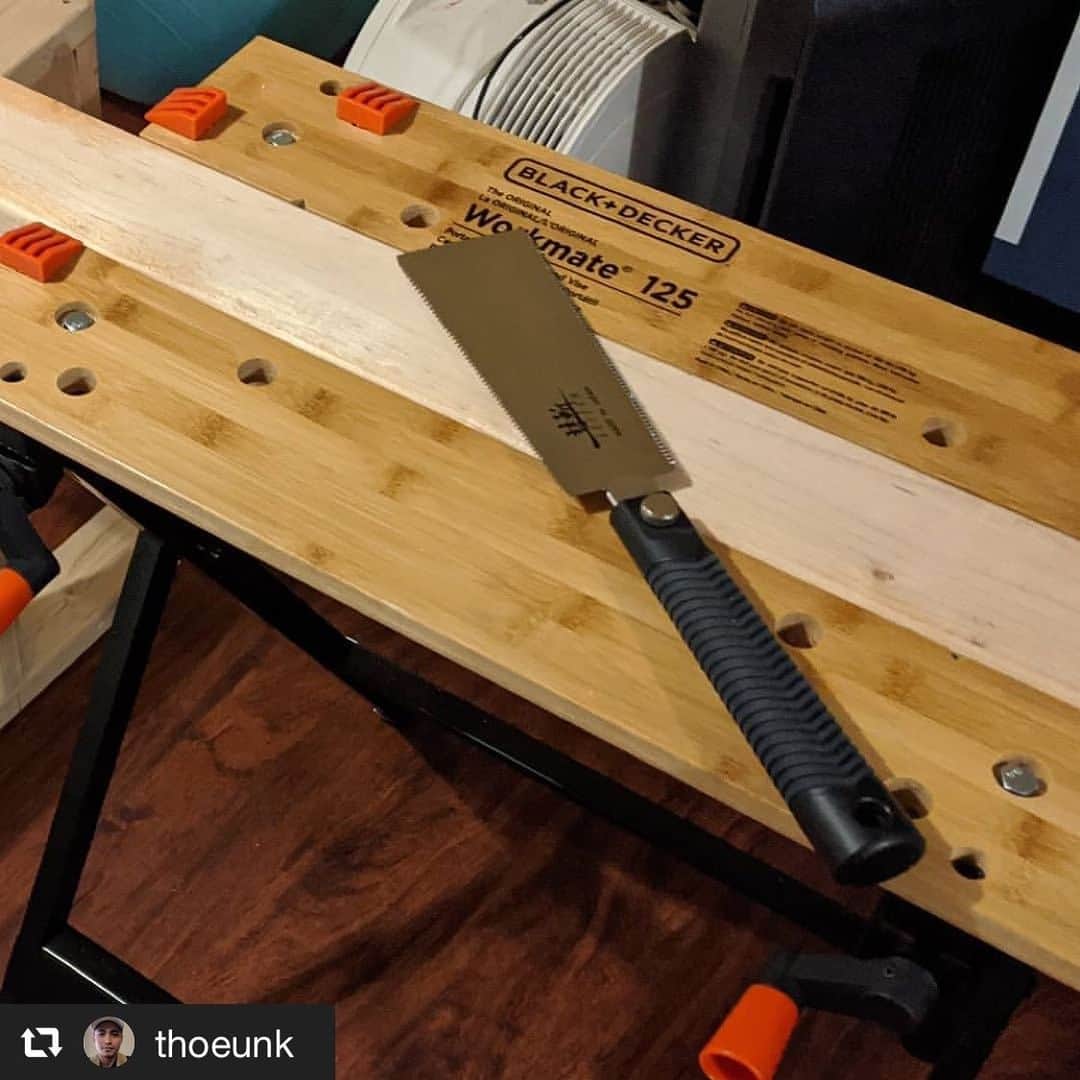 SUIZAN JAPANさんのインスタグラム写真 - (SUIZAN JAPANInstagram)「Glad that you chose our Ryoba saw😊﻿ ﻿ #repost📸 thoeunk﻿ 2 of the most useful tools for #woodworking , ﻿ #japanesepullsaw #pullsaw #saw #workbench #clamp #suizan #blackanddecker﻿ ﻿ #suizanjapan #japanesesaw #japanesesaws #japanesetool #japanesetools #craftsman #craftsmanship #handsaw #ryoba  #flushcut #woodwork #woodworker #woodworkers #woodworkingtools #diy #diyideas #japanesestyle #japanlife」11月16日 14時48分 - suizan_japan