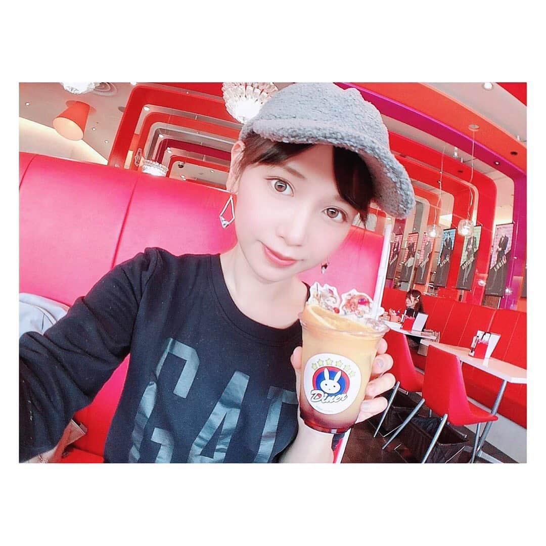 小河結香さんのインスタグラム写真 - (小河結香Instagram)「ブラコンカフェ☕️💕 スイパラ×ブラザーズコンフリクトの コラボカフェでランチしてきました😋 こんなイケメン兄弟夢女子の妄想が 膨らんでしょうがないわ😍 最近たくさん投稿してやっと 後1ヶ月分くらい現在に近付いて来ました✋ にしても毎日毎日昼ご飯に困る💧 昼は絶対自炊しない系女子なんで どっかしらでランチしてるんだけど コラボカフェ系は週1,2で行ってます❣️ アニカフェの抽選に落ちまくってるのが 最近の悩みです💔 アニカフェさんそんなに私を嫌わないで😭 #ブラコン #スイパラ #コラボカフェ #ブラザーズコンフリクト #夢女子 #アニヲタ #ヲタ活 #1人ヲタ活 #ゆんのヲタ活記録」11月16日 10時11分 - yun2world
