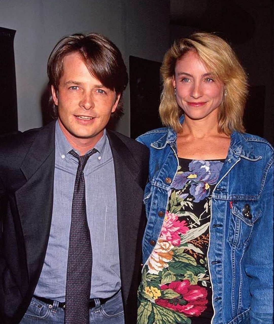 Style Fashion Luxuryのインスタグラム：「Michael J Fox and Tracy Pollan - 32 years together ❤️  Tag your soulmate!」