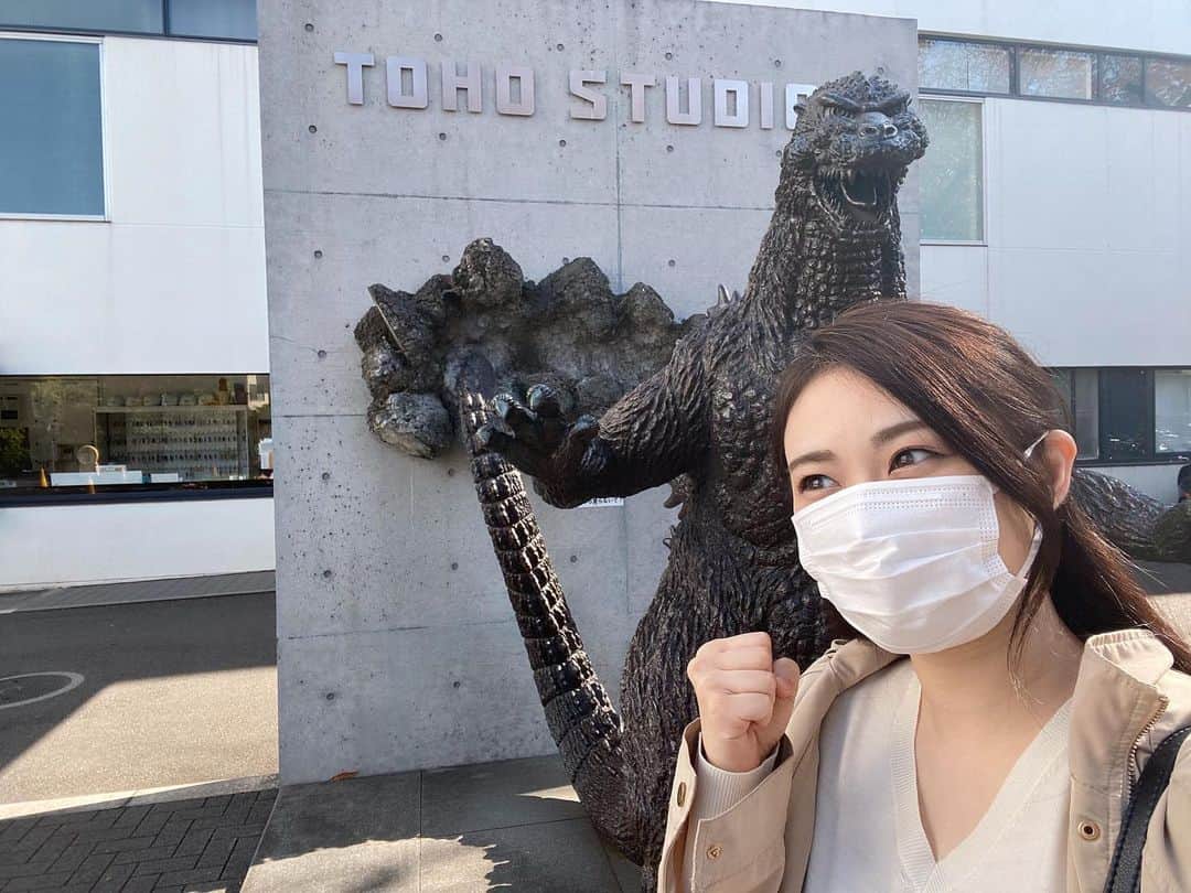 鈴木芳奈のインスタグラム：「舞台の余韻に浸りながらも、これからオーディションだよ〜 前回、オーディション行ってくるツイートしたものが実は受かったの☺︎✨応援してくれた皆んな、コメントくれたみんなのおかげ〜 今日もツイート🌞 いってきまー  #役者 #俳優 #女優 #山形出身 #act #actor #actress」