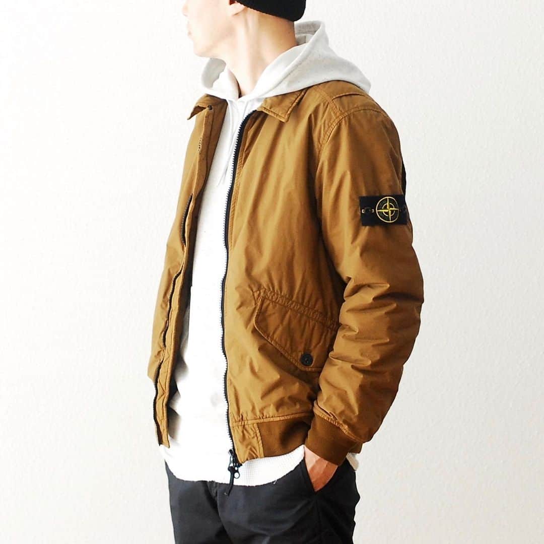 wonder_mountain_irieさんのインスタグラム写真 - (wonder_mountain_irieInstagram)「［#20AW］ STONE ISLAND / ストーンアイランド  "NASLAN LIGHT WATRO WITH PRIMALOFT-TC" ¥118,800- _ 〈online store / @digital_mountain〉 https://www.digital-mountain.net/shopdetail/000000012649/ _ 【オンラインストア#DigitalMountain へのご注文】 *24時間受付 *15時までのご注文で即日発送 * 1万円以上ご購入で送料無料 tel：084-973-8204 _ We can send your order overseas. Accepted payment method is by PayPal or credit card only. (AMEX is not accepted)  Ordering procedure details can be found here. >>http://www.digital-mountain.net/html/page56.html  _ #STONEISLAND #ストーンアイランド  _ 本店：#WonderMountain  blog>> http://wm.digital-mountain.info _ 〒720-0044  広島県福山市笠岡町4-18  JR 「#福山駅」より徒歩10分 #ワンダーマウンテン #japan #hiroshima #福山 #福山市 #尾道 #倉敷 #鞆の浦 近く _ 系列店：@hacbywondermountain _」11月16日 11時16分 - wonder_mountain_