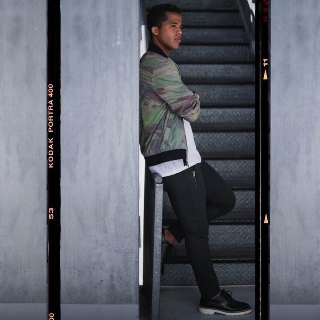 ジョバニ・ドス・サントスのインスタグラム：「Make it simple as it looks.」