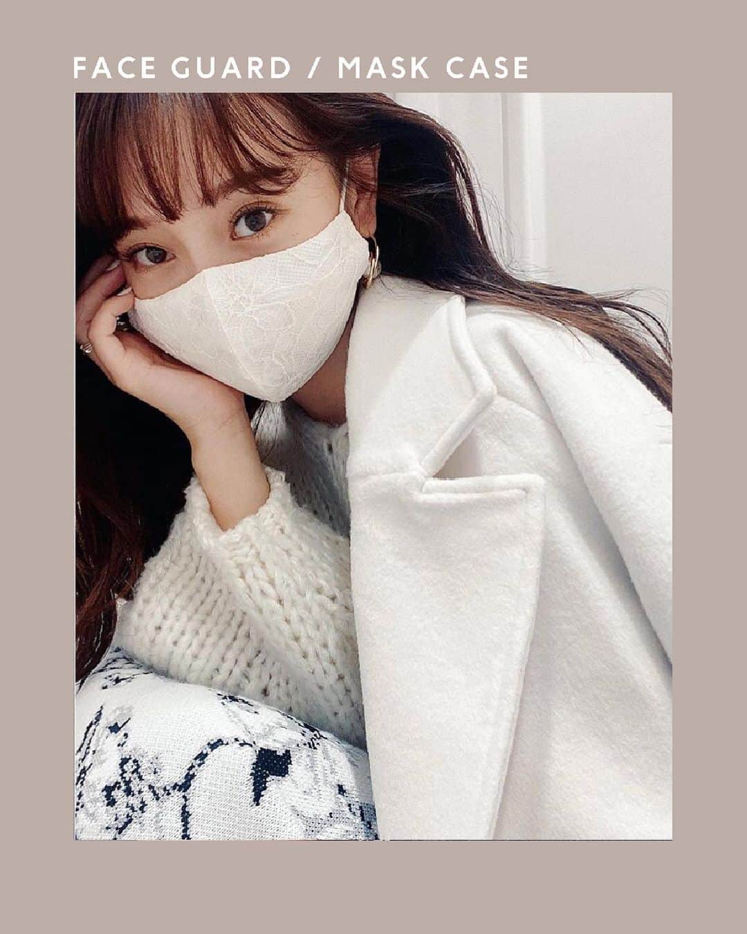 のインスタグラム：「FACE GUARD / MASK CASE ━━━━━━━━━━━━━━━━━ スタイリングアイテムとして楽しむフェイスガード♡  日常生活にマスクが必須となった今、 「つけなきゃ」ではなく、 アクセサリー感覚でマスクも新調してみては💓？  画像TAPで商品詳細をチェック✔️ ━━━━━━━━━━━━━━━━━━ #SHELTTERWEBSTORE #SWS」