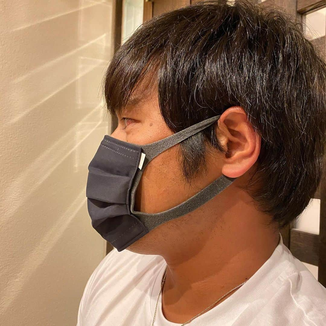 平田良介さんのインスタグラム写真 - (平田良介Instagram)「最近、またコロナが流行ってきてマスクがますます必要😷このマスクしてても凄く息しやすくておすすめ👌 @andmask_official  #中日ドラゴンズ#平田良介 #アンドマスク」11月16日 23時41分 - ryosuke_hirata_official