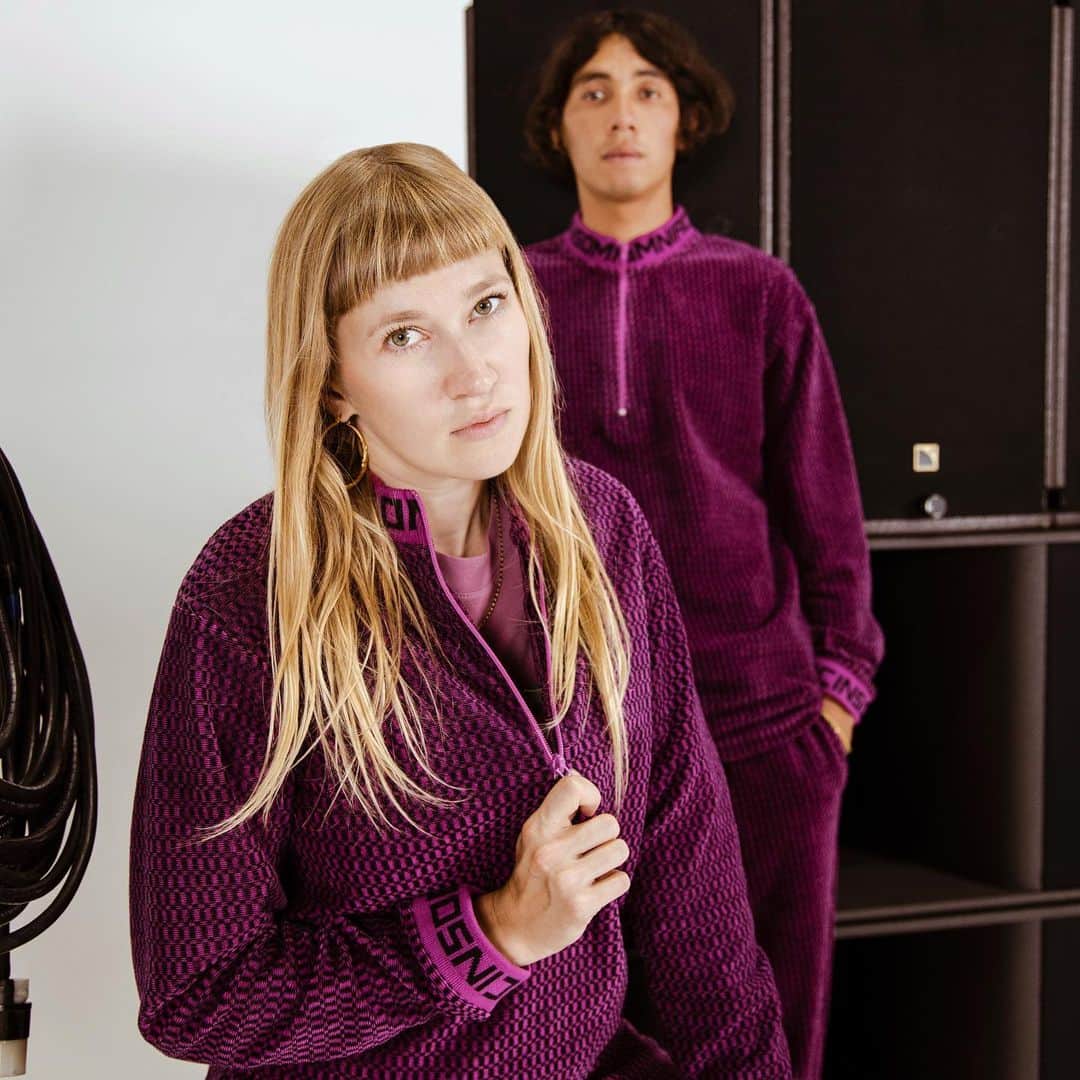 サキャスティックさんのインスタグラム写真 - (サキャスティックInstagram)「@insomniacltd FALL 2020  Stockton Half Zip Rose Custom heavyweight houndstooth jacquard knit velour fabric, half zip detail, custom logo knit ribbing at collar and cuffs.  Stockton Pant Rose Custom heavyweight houndstooth jaquard knit velour fabric, elastic waistband with custom logo drawstring closure, custom logo knit ribbing at bottom leg.」11月16日 23時48分 - paultbythesea