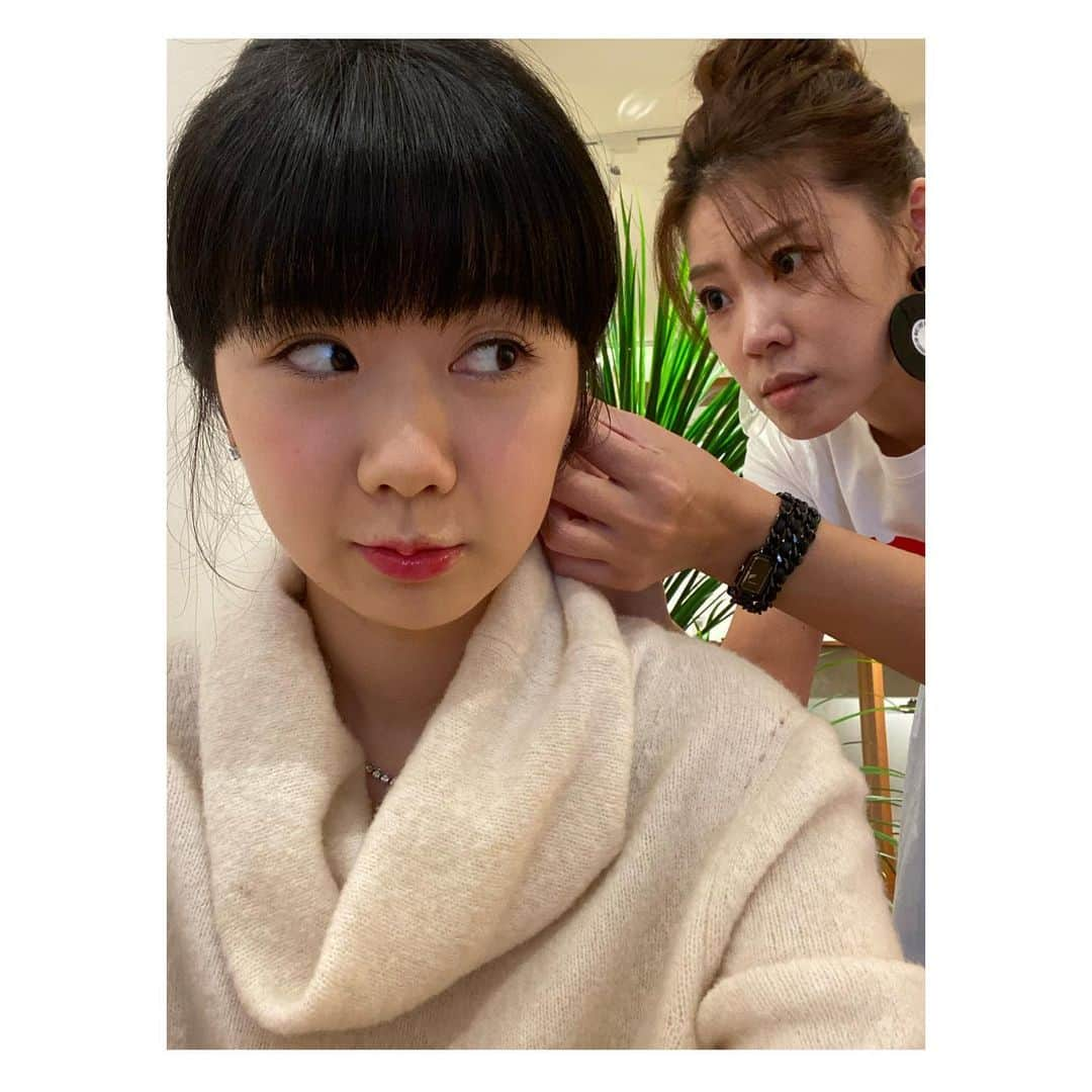 福原愛さんのインスタグラム写真 - (福原愛Instagram)「この間のお仕事のワンピース素敵だったなー 好喜歡這套衣服🌾 @allsaintstaiwan  💄&👩🏻‍🦱 @flower_makeuphair  #明日から2020Tリーグ開幕🏓」11月16日 23時50分 - aifukuhara9113