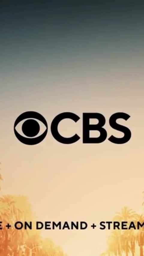 ダニエラ・ルーアのインスタグラム：「Did you catch the episode tonight?? After all these years I still love watching 😊 . Viram o episódio de hoje?? Ao fim de tantos anos ainda adoro assistir ☺️ . #ncisla @cbstv @ncisla @ericcolsen #team @yangzombrauen #jordanalewisjaffe」
