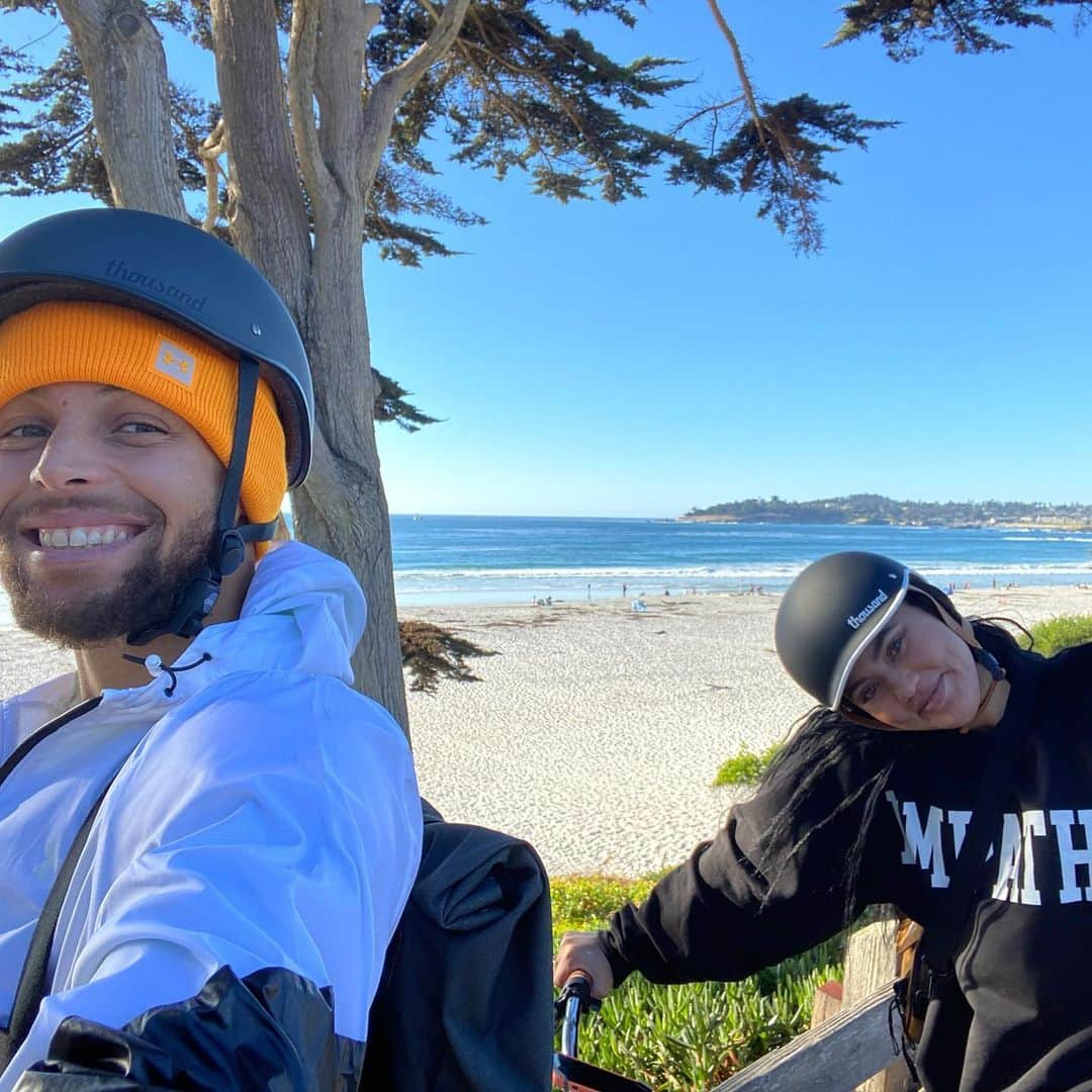 ステフィン・カリーさんのインスタグラム写真 - (ステフィン・カリーInstagram)「Bout as adventurous as we usually like to be....love living life with you!」11月16日 15時52分 - stephencurry30