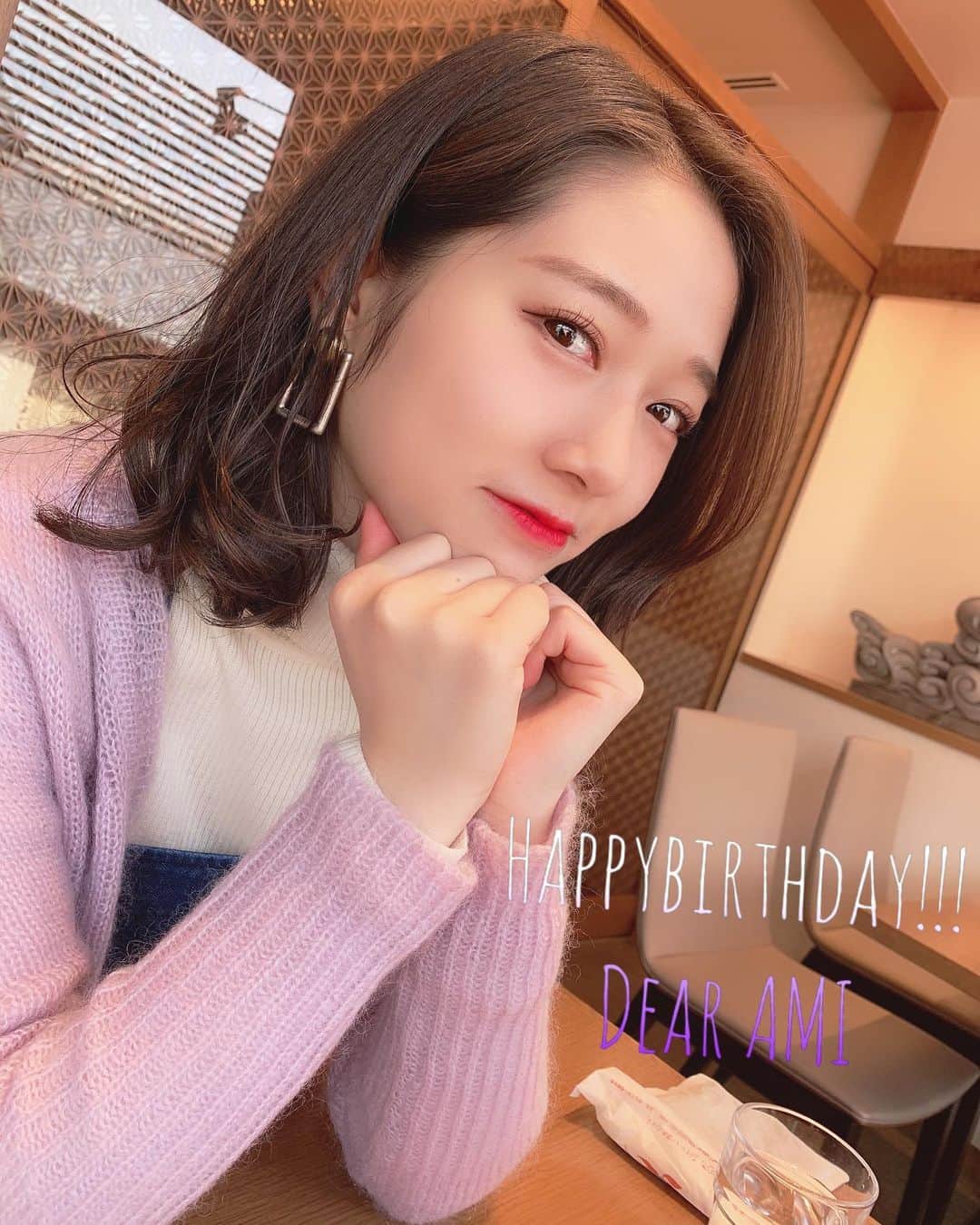 山岸理子のインスタグラム：「* AMI Happybirthday!!! 21さいになりました！ おめでとう🎂💜 どんどんお綺麗になっていくあみ。 あみの進化は止まらない！！  ・ ・ ・ ・ #tsubaki_factory #山岸理子 #谷本安美 #あみ #ビューティー担当 #いつも明るくて #ポジティブ #そんな姿に #元気もらってるよ #ありがとう #写真集も #楽しみ 🤍」