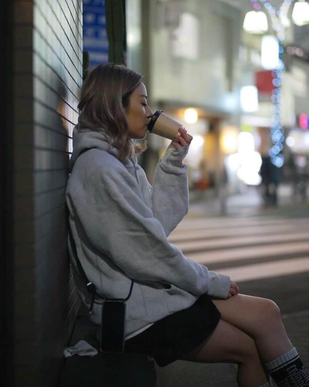 信太美月さんのインスタグラム写真 - (信太美月Instagram)「コーヒー屋さんでばったり❣️ そういうとき、私ってもってるなぁって 自分のラッキーさを嬉しく思う🤞(超ポジティブ) 2枚目はしょうごさん撮ってくれた📷家出少女感。 . #mizuki_coffeetrip」11月16日 16時34分 - shidamizuki