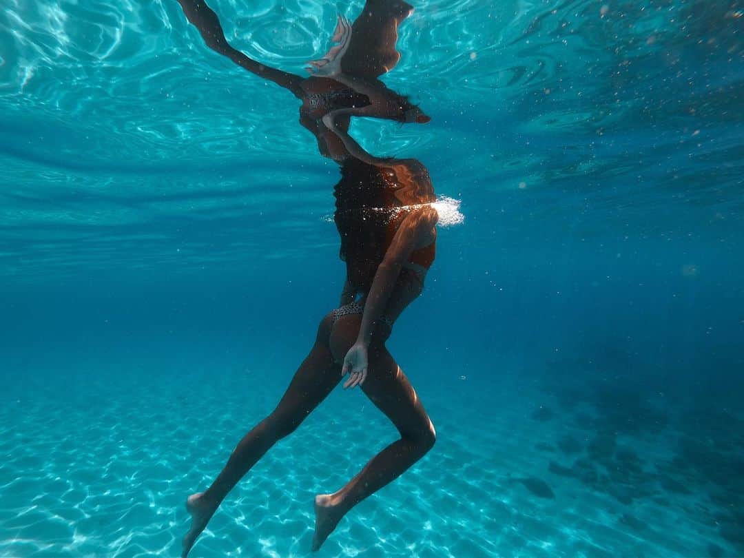 マリア・マーフィーのインスタグラム：「Summer 2020 🌈」