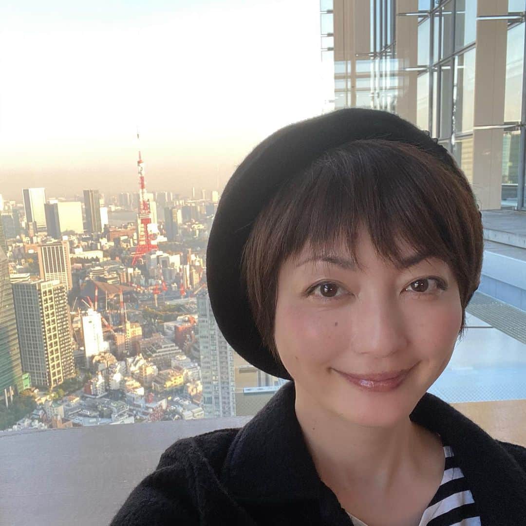 野本かりあのインスタグラム：「今日は古くからのお友達と会えた。まさに『今』会うタイミングだったなぁと。 とても贅沢で、素晴らしい時間をありがとう❤️ #野本かりあ　#次のフェーズへと」
