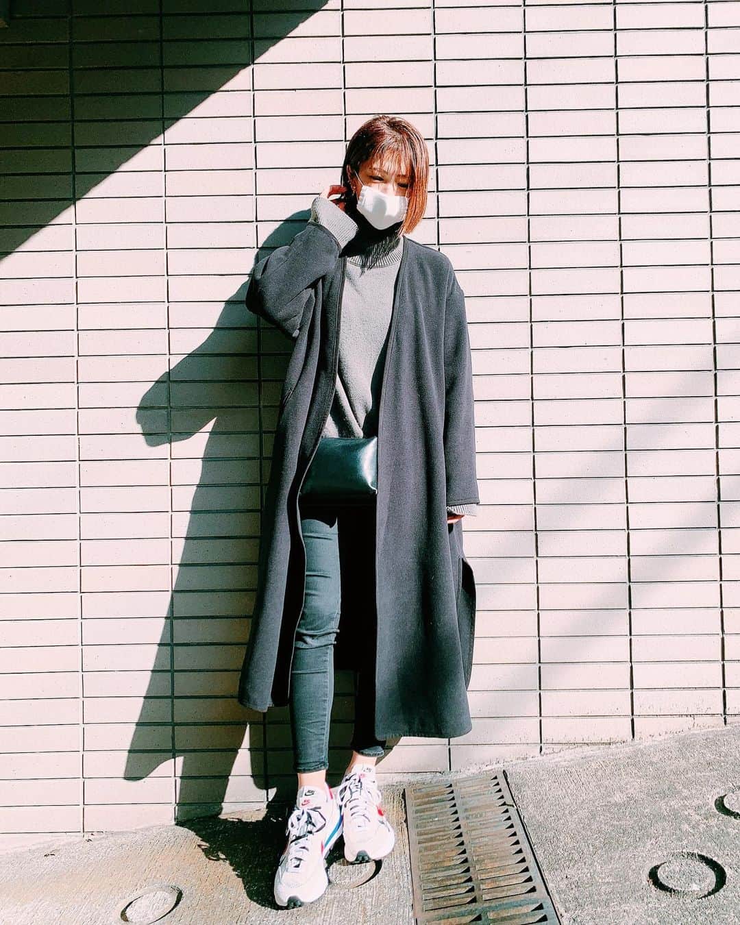 安田美沙子さんのインスタグラム写真 安田美沙子instagram シンプルコーデ ミーティングでした なんだかんだシンプルな服が落ち着くなぁ Outer Florent Official Knit Bag Therow Pants Florent Official Shoes Nikexsacai Ootd