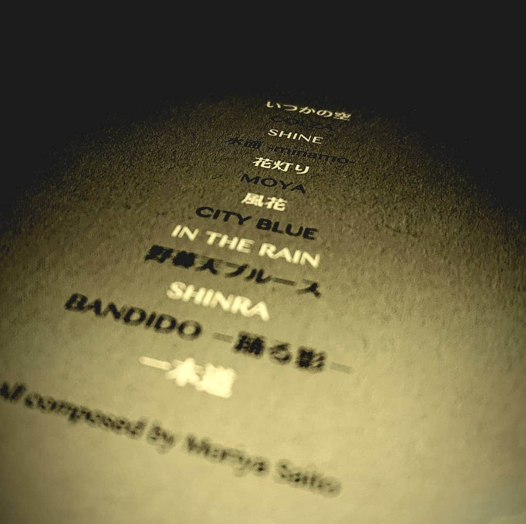 斎藤守也さんのインスタグラム写真 - (斎藤守也Instagram)「今週の土曜日は東京で「STORIES」の発売記念ライブ♪ ソロとしては初の配信もやります。 ぜひご覧下さい！  「Your STORIES My STORIES」東京公演の配信チケット情報   ■公演＆配信日：11月21日（土）19:00〜 ■アーカイブ：11月23日（月・祝）23:59まで ※購入は11月23日 20:00まで ■配信チケット料金：2,500円 ■販売ページURL　  https://eplus.jp/sf/detail/3335770001-P0030001   #東京  #神楽坂  #TheGlee  #生配信  #斎藤守也  #moriyasaito  #MONOLOGUE  #モノローグ  #STORIES  #ストーリーズ  #斎藤守也STORIES  #YourStoriesMyStories」11月16日 17時04分 - moriya_monologue