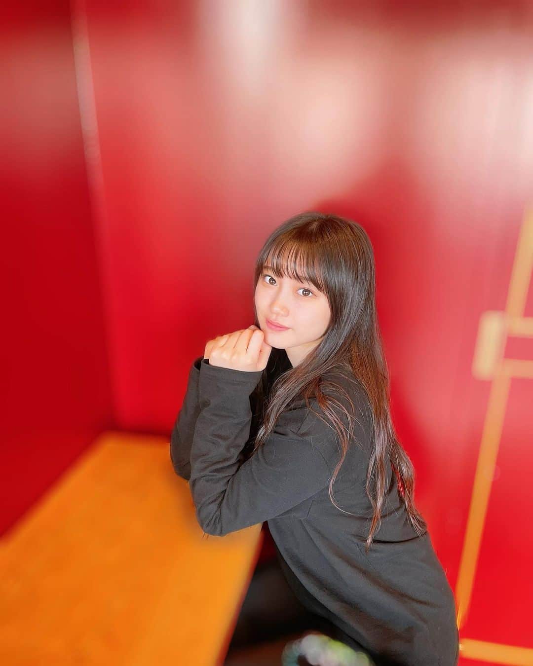 小野田紗栞のインスタグラム：「👍  Photo by☞イモウト  綺麗に撮ってくれました😆✨  #tsubaki_factory #つばきファクトリー#小野田紗栞#photoby #妹#綺麗#写真#アイドル#idol#followｍe」