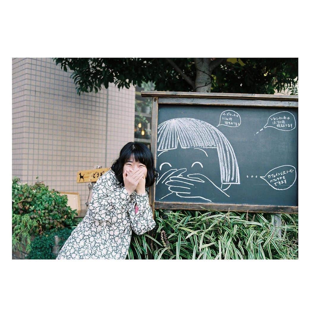 相馬有紀実のインスタグラム：「にこっ(⌒▽⌒)  #写真　#photo ＃フィルム　#film #filmphotography #smile #笑顔」
