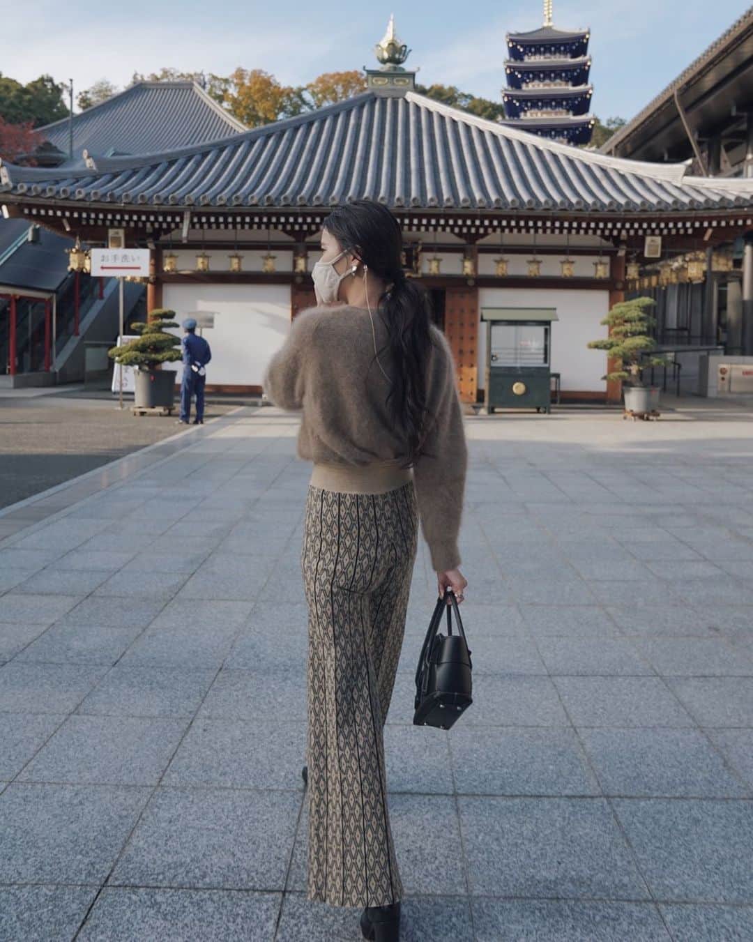 藤木祐凪のインスタグラム：「🍂🍁  #bottegaveneta  #todayful」