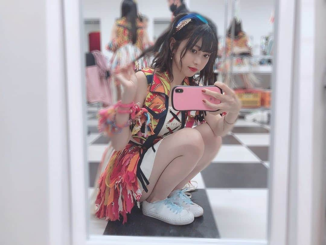 地頭江 音々さんのインスタグラム写真 - (地頭江 音々Instagram)「． ． ． 🧡🍊 ． ． ． #アイドル衣装 #HKT48 #🧡」11月16日 18時10分 - jitoe_nene