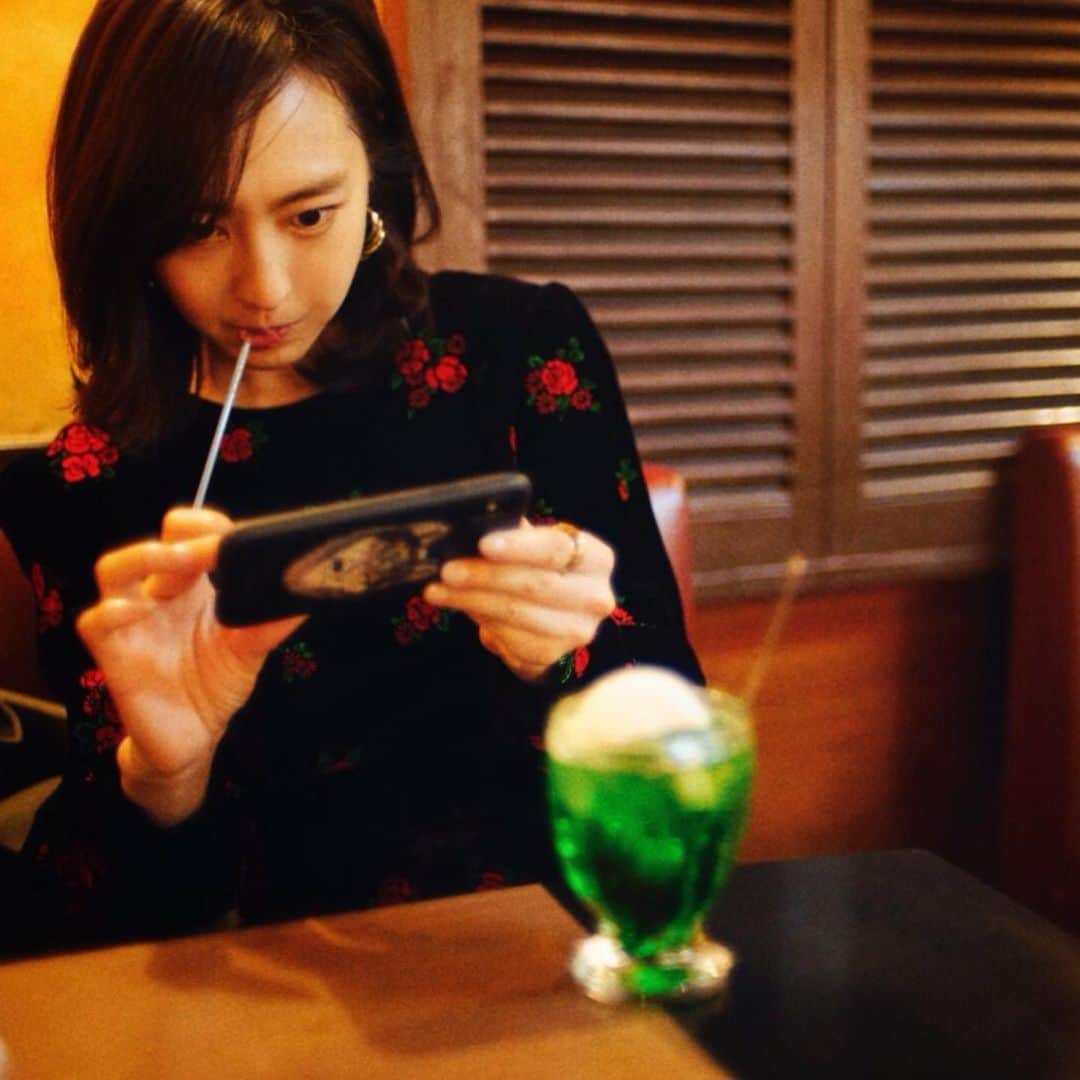 杉野希妃さんのインスタグラム写真 - (杉野希妃Instagram)「まりさんと巣鴨❤︎ 笑いすぎた😂 #メロンソーダ」11月16日 19時14分 - kikisugino