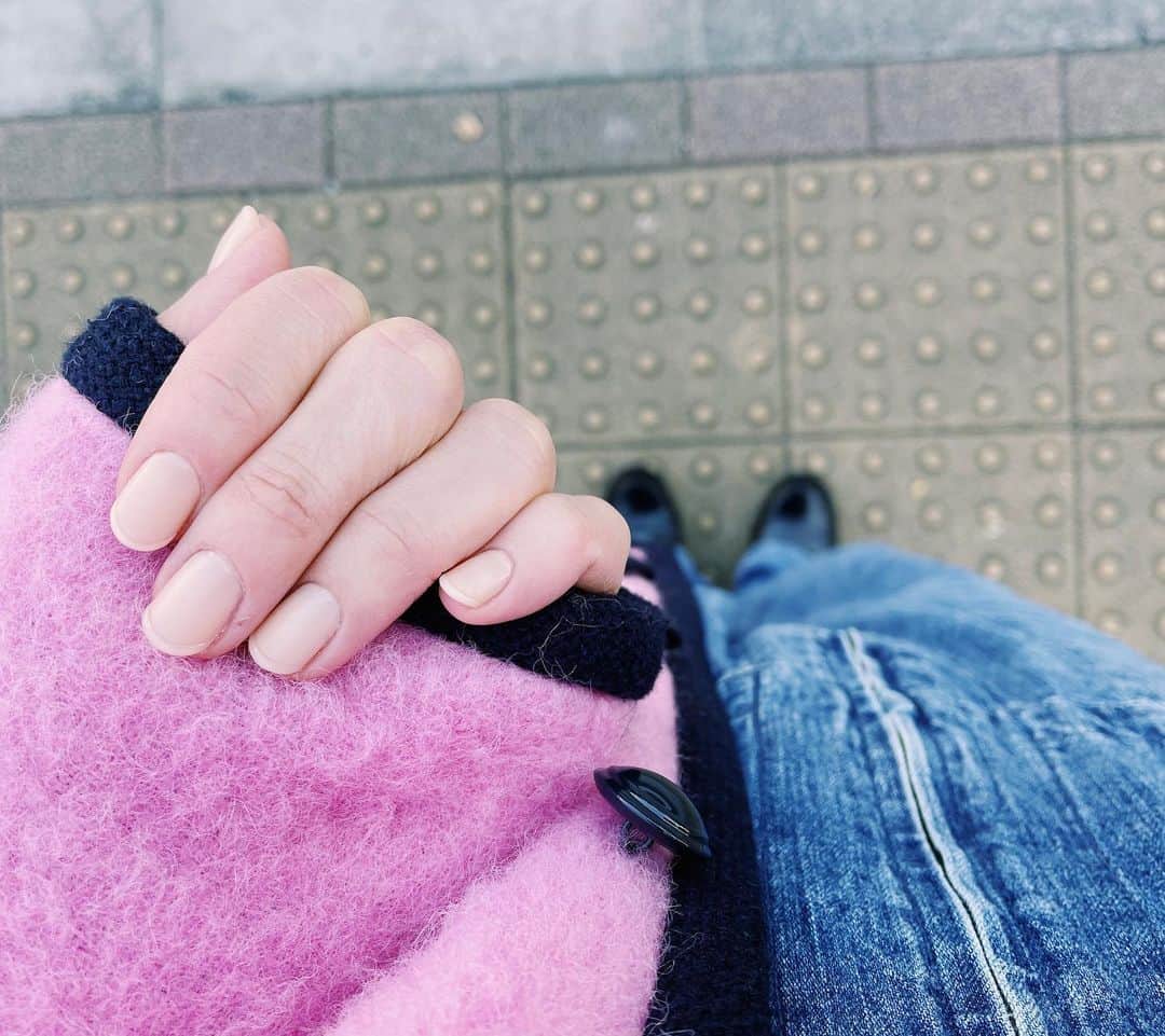 宮城舞さんのインスタグラム写真 - (宮城舞Instagram)「new nail🍨 詳しくはリールへ🌼🌼🌼  #ぷっくりフレンチ」11月16日 19時14分 - mai_miyagi