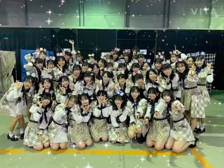 山田杏華のインスタグラム：「これまでの思い出の写真をVITAというアプリを使って動画にしてみました！📷﻿ ﻿ 写真を見返してたらはやくコンサートとかイベントしたくなった🥺🐝﻿ ﻿ ﻿ #AKB48#チーム8#VITA#PR#びた動画#3ステップ動画」