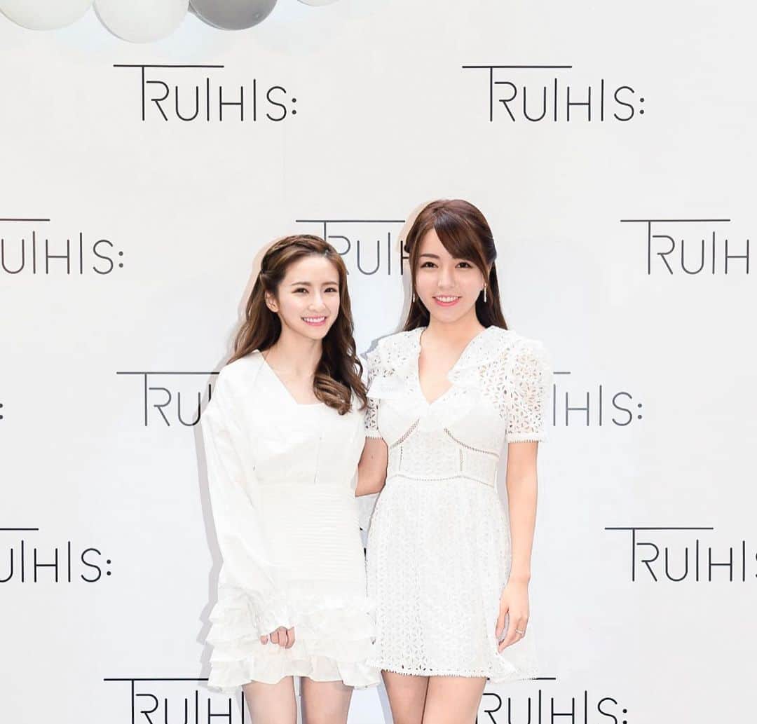 Giann Chanさんのインスタグラム写真 - (Giann ChanInstagram)「Truthis : We have officially launched!  Thank you to all who attended @Truthisofficial opening ceremony! Love u all 🤍 感動 感恩 謝謝  . . . Dress: @atoir_  @farfetch #unravelproject  Heels: @jimmychoo #jimmychoo Makeup & Hair: @candy_makeup  Photography: @zenzenlau  Videography: @waichi__  @frameworkhk  . #Truthisofficial  #Truthishk  #Launchevent #Openingceremony #grandopening」11月16日 19時31分 - chan.tsz.ying