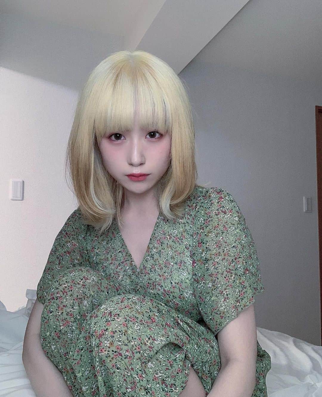 のインスタグラム：「金髪じゃなくなるので今のうちに沢山載せて記録しておくよシリーズ」