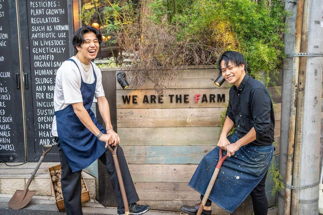 北原 一樹さんのインスタグラム写真 - (北原 一樹Instagram)「. 【告知】 12/7日（月曜日） 野菜専門店We are the farm ebisu×ちゃみで 1日限定のイベントします！  固定種、無農薬、無化学肥料で栽培した 野菜はとても美味しくてもっと野菜が好きになります♪  当日は完全予約制でのご案内になります！ 予約開始日が11/20日（金曜日）より予約取れます！ 20日以降僕までDM or gmailに送ってもらえると対応します！  また時間等、コース内容につきましては20日の 投稿にて発表するのでお待ちください♪  それでは引き続きよろしくお願いします☺️  #wearethefarm#wearethefarmebisu#wearethefarmazabu #野菜専門店#ちゃみのごはん」11月16日 20時00分 - kchanmink_