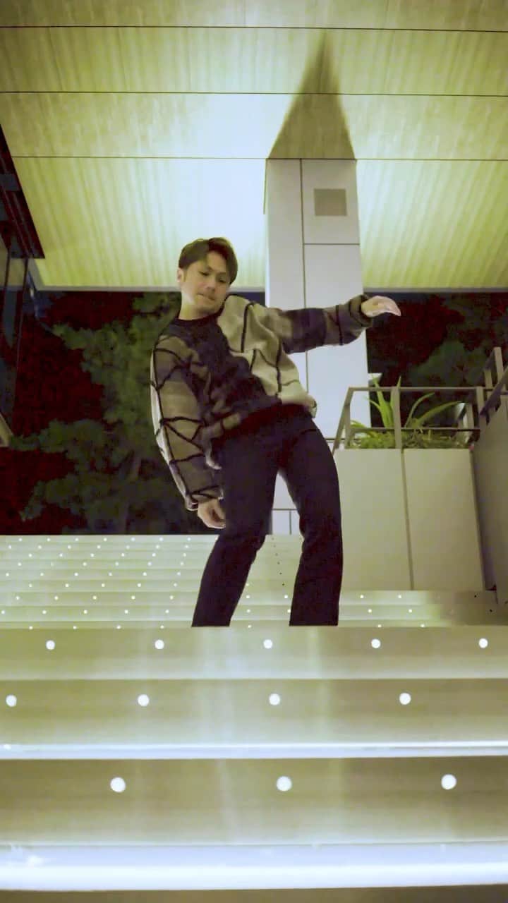 のインスタグラム：「🕺 @shinsuke.bbb  🎵 @warholamusic  #BeatBuddyBoi #DANCE #freestyle  #SHINSUKE」