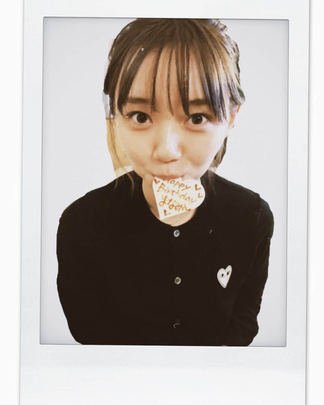 江野沢愛美さんのインスタグラム写真 - (江野沢愛美Instagram)「そういえばお誕生日にイベントでいただいたケーキはイベントが終わってすぐしっかり食べました！笑🎂 すかさず食べたよ！私の顔も😂 ありがとうございました♡」11月16日 20時10分 - enosawa_manami
