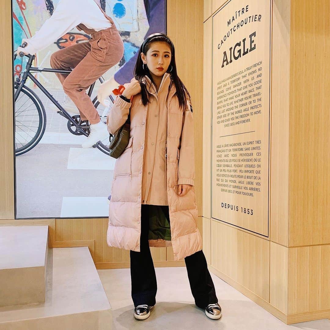 西野未姫さんのインスタグラム写真 - (西野未姫Instagram)「エーグル原宿店さんに行ったら可愛いの見つけた💓 今年の冬に着たい洋服❄️✨  カチューチャ⇨GU アウター⇨AIGLE パンツ⇨EVRIS 靴⇨miumiu バック⇨AIGLE  #私服 #AIGLE #エーグル #エーグル原宿」11月16日 20時50分 - nishinomiki_official