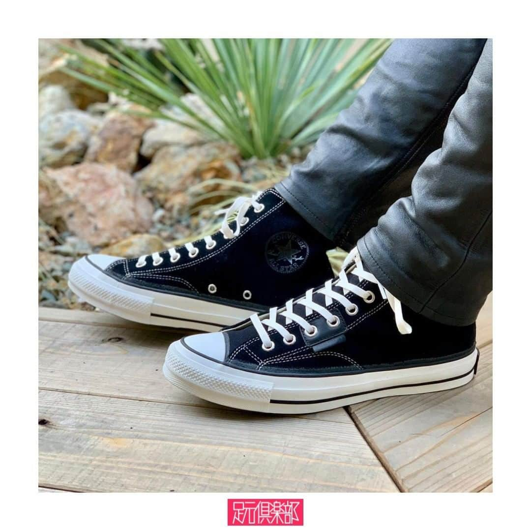 足元倶楽部 公式アカウントのインスタグラム：「ブランド : N.HOOLYWOOD × CONVERSE ADDICT (@converse_addict08 × @n_hoolywood ) モデル名 : CHUCK TAYLOR NH HI / BLACK . (@ryuta_ysd )さんの #足元倶楽部 . スニーカースナップは @ashimoto.club でポスト&チェック！ . #converseaddict #converse #addict #nhoolywood #nハリウッド #コンバースアディクト #足元クラブ #足元くら部#足元#あしもと倶楽部 #スニーカー #スニーカーコーデ #スニーカー同好会 #キックス #靴 #コーディネート#スナップ#ファッションスナップ #ストリートスナップ #お気に入りの一足 #今日の逸足#逸足 #운동화 #kicks#newkicks」