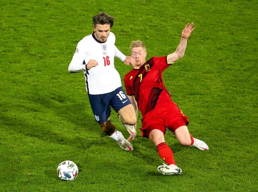ジャック・グリーリッシュのインスタグラム：「Such an honour to make my first competitive start for @england last night! I’ve dreamt of this moment since I was a kid and I absolutely loved every single minute of it. I felt we deserved more from the game but time to kick on and to end the international break on a high! 🦁🏴󠁧󠁢󠁥󠁮󠁧󠁿」