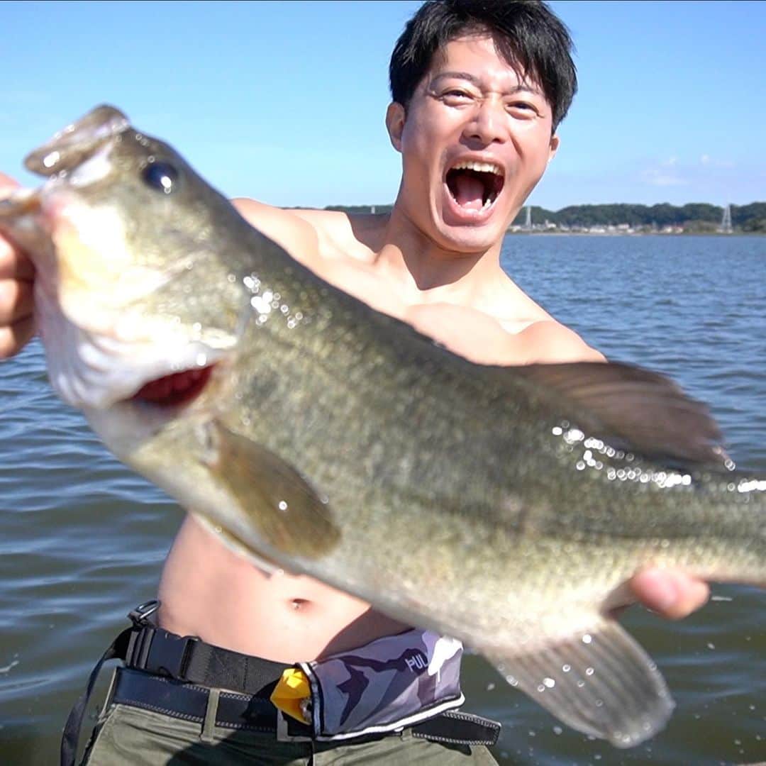 コアラ小嵐のインスタグラム：「初バス！また行きたい！ YouTubeに動画アップしました！  #バス #バス釣り #霞ヶ浦 #霞ヶ浦水系」
