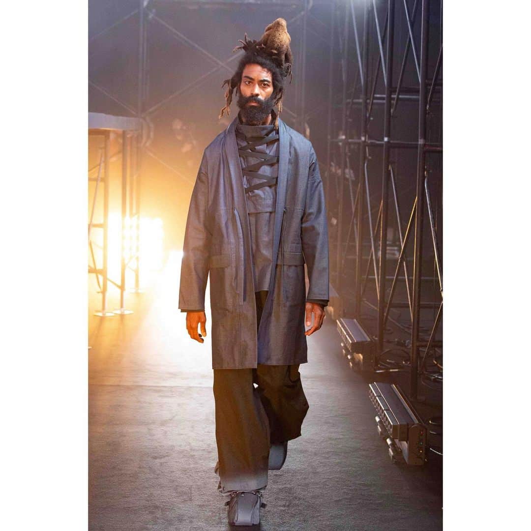 ミーンズワイルのインスタグラム：「[SS21 Collection “ERROR”]」