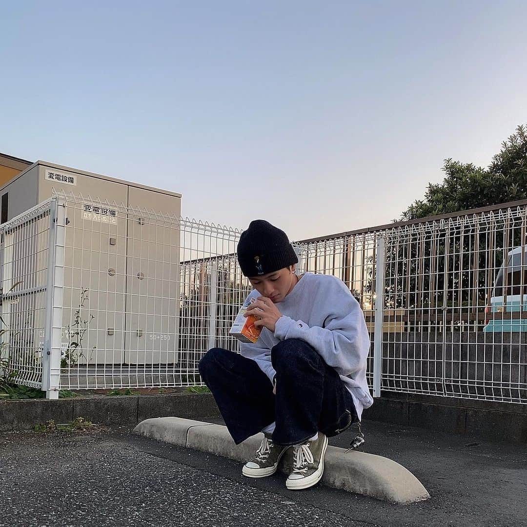 漆山葵さんのインスタグラム写真 - (漆山葵Instagram)「飲み物は水、お茶、オレンジジュース！」11月16日 21時41分 - a3r21n32