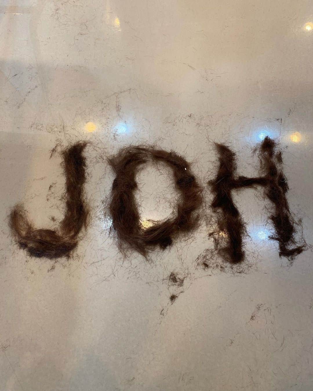 デヒョン のインスタグラム：「J D H」