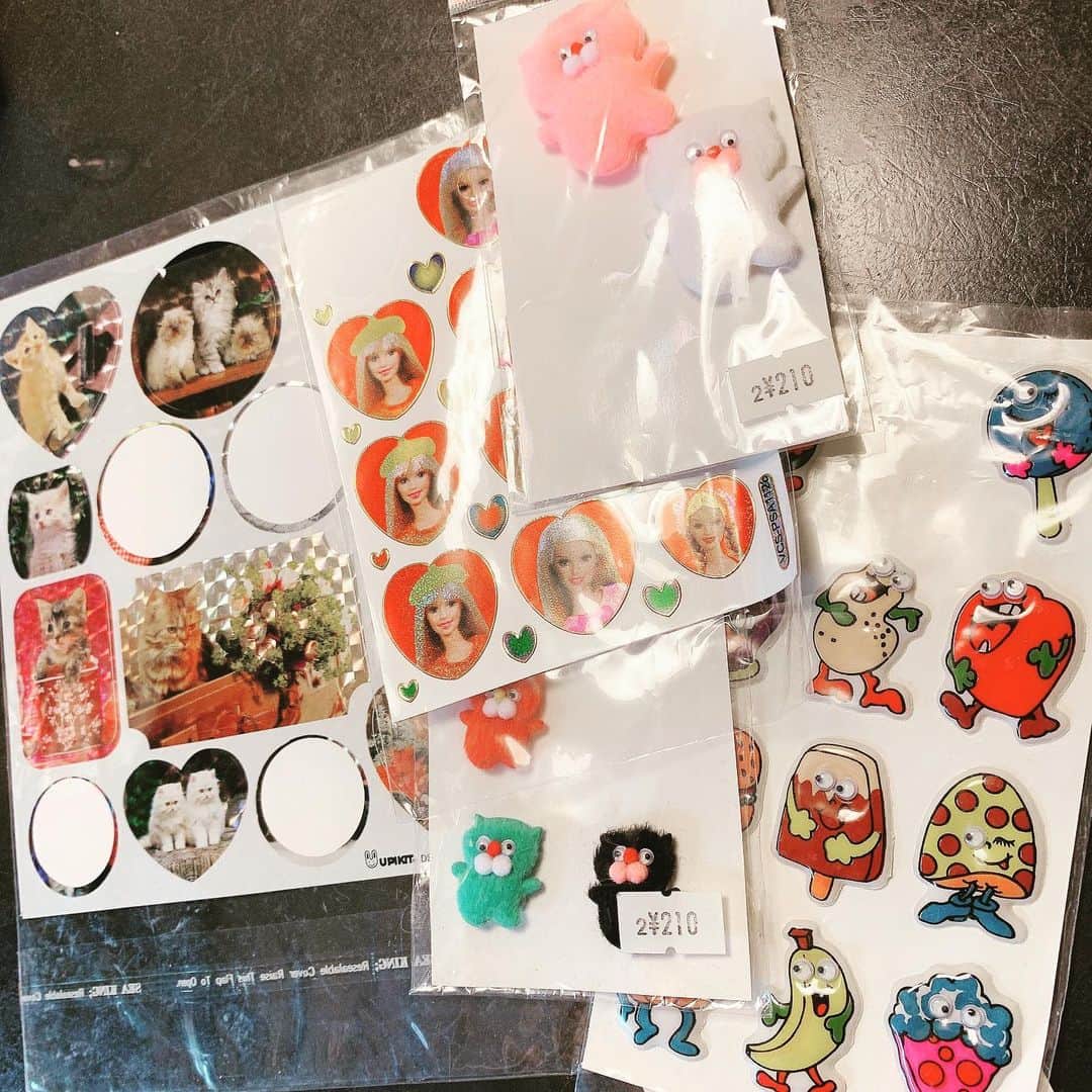 のインスタグラム：「小学生のときに集めていて、いまだにここぞという時に大切に使っている最高のシールたち #シール　#平成　#90年代」