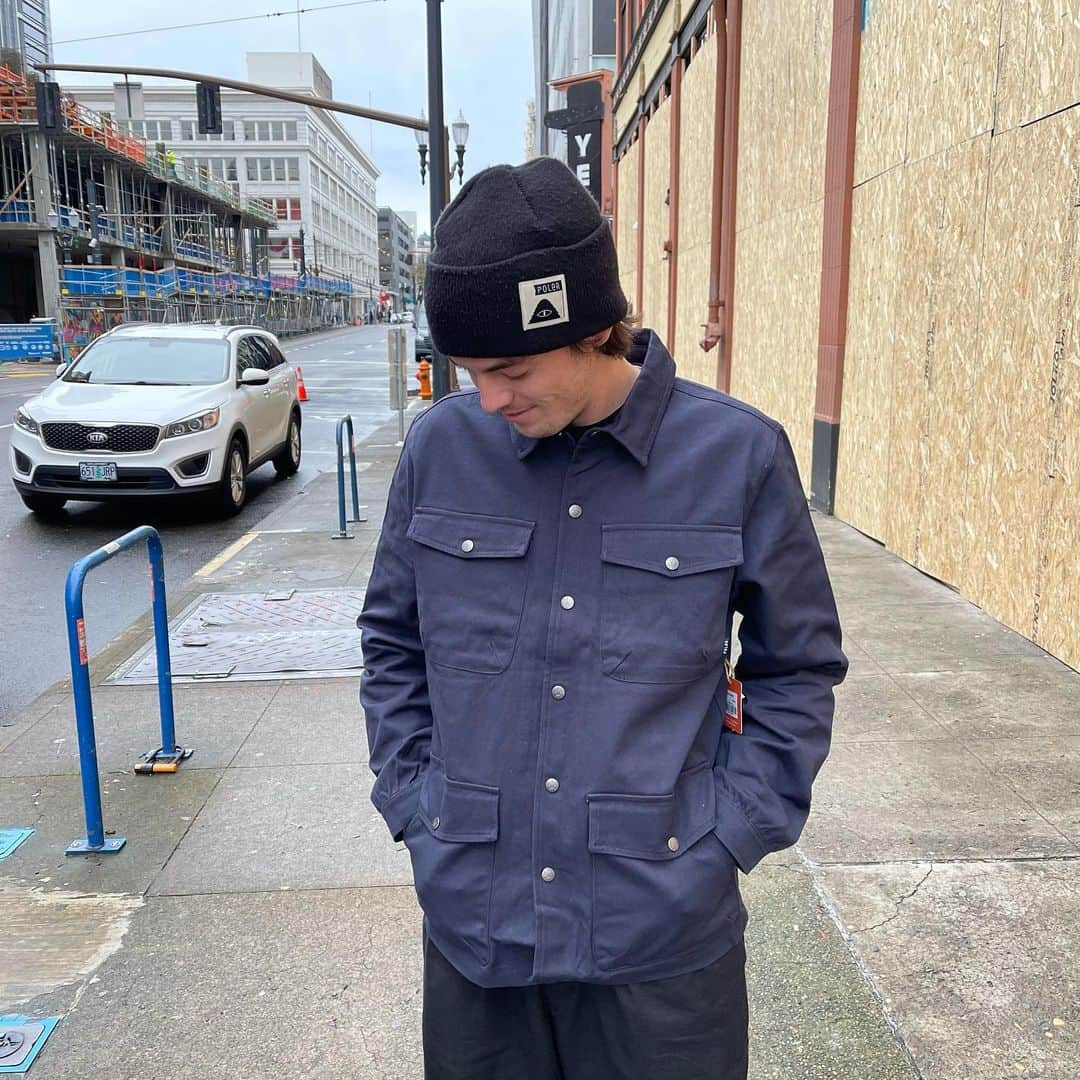 Poler Outdoor Stuffさんのインスタグラム写真 - (Poler Outdoor StuffInstagram)「A few of our favs on the 2 for $25 sale rack :) 1. Juniper Jacket 2. Cedar Fleece 3. Oak Jacket 4. Willow Reversible Coach Jacket  U.S. shipping available!」11月17日 8時40分 - polerportland