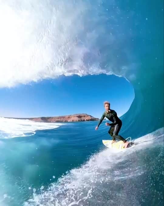 Robbie Crawfordのインスタグラム：「@anthony_walsh_ & @shanedorian follow cam #GoPro」