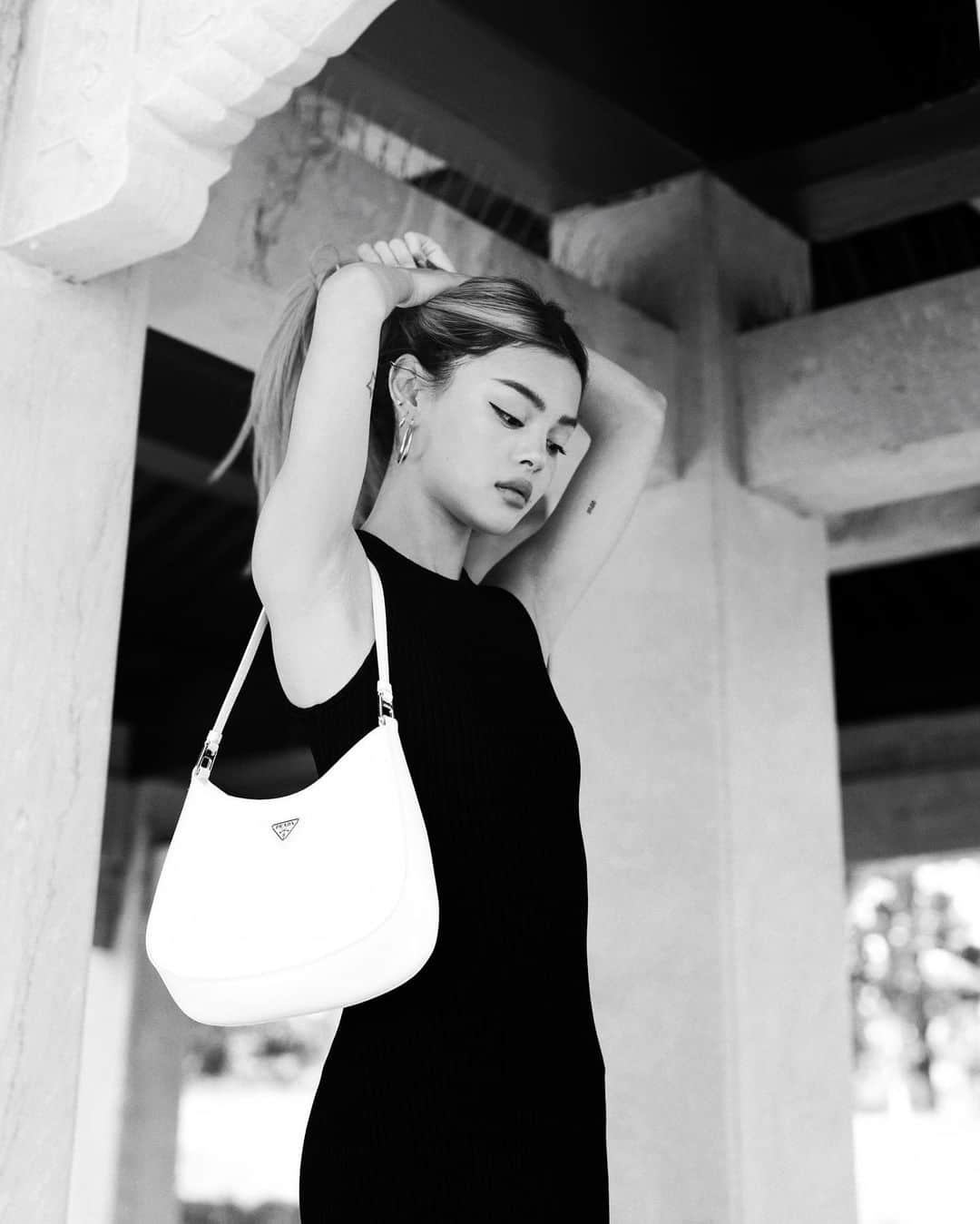 リリーマイマックさんのインスタグラム写真 - (リリーマイマックInstagram)「A classic! #pradacleo @prada」11月17日 8時46分 - lilymaymac