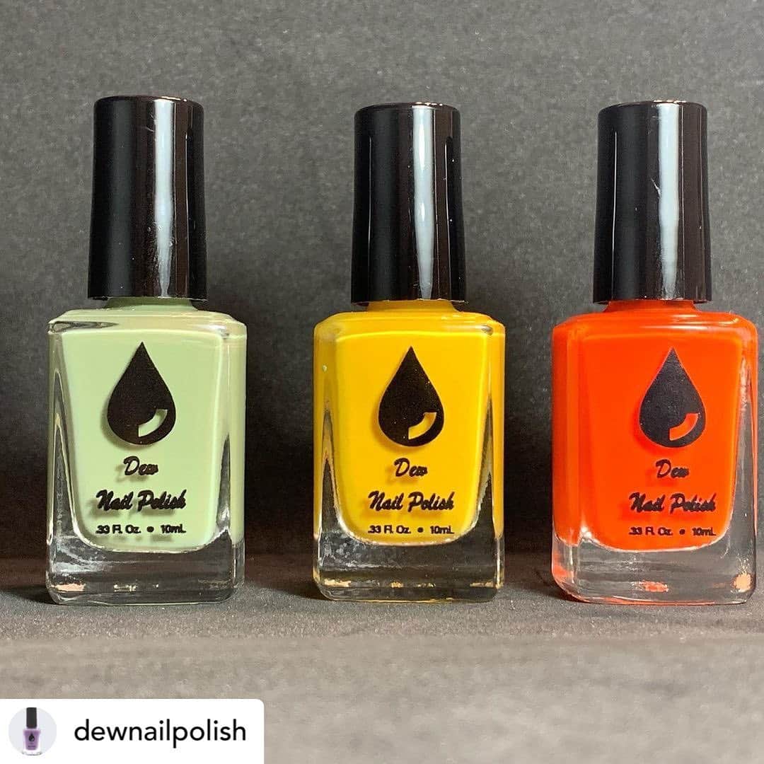 Nail Designsさんのインスタグラム写真 - (Nail DesignsInstagram)「Credit• @dewnailpolish Please welcome Olive! Mustard! And Pumpkin! To the team! Lol . Simply Green, Yellow and Orange 🍊  . Now available on our website! . Link on my bio . #dewnailpolish」11月17日 8時47分 - nailartfeature