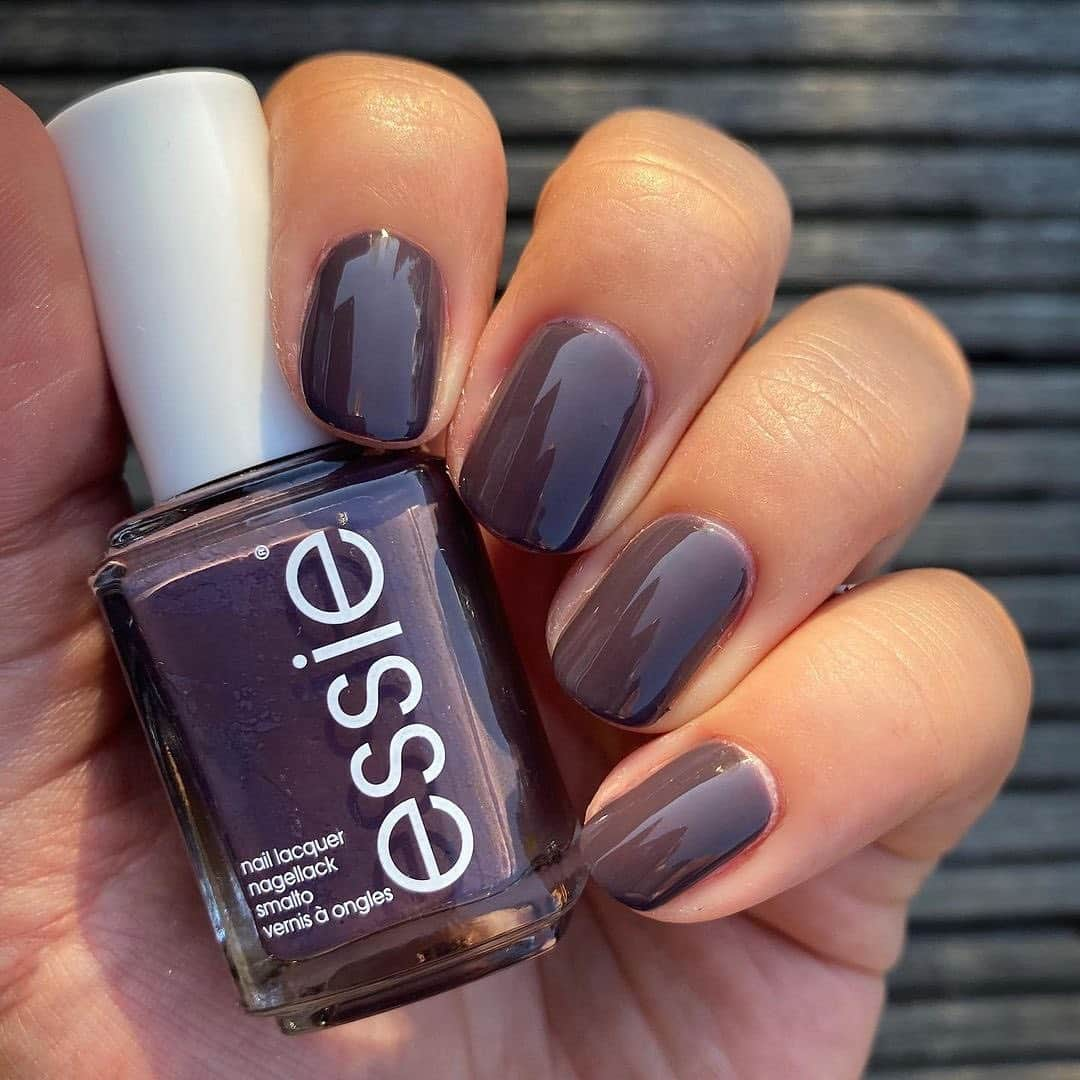 essieのインスタグラム