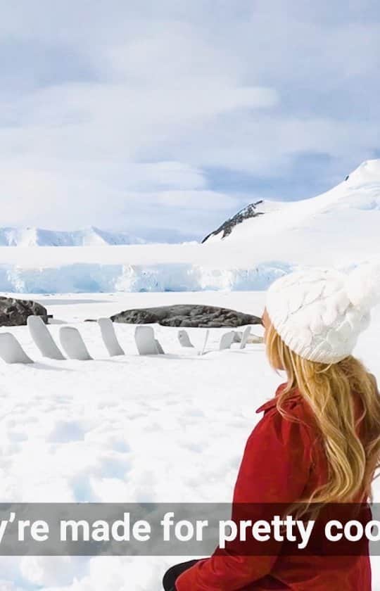 アリサ・ラモスのインスタグラム：「#MondayMotivation : Dreams Don't Work Unless You Do! Read on if you want to make your dream of going to Antarctica come true!  When I first started traveling solo in 2013, my number one bucketlist goal was going to Antarctica, my 7th continent. Back then though, the stereotypes for that sort of trip were that they were for rich older men, rich families, or retirees. Definitely not for aspiring solo female bloggers!   I learned that by getting denied by every expedition company who I pitched to for collaborations 😂 Many would say they admired my determination, blog, photos, and solo travels, but "their target audience is the older, weather demographic".  Well, I was convinced other young wanderlusters would want to go. So I asked if I brought 5 people, if I could have a complimentary spot (in addition to a ton of social and blog coverage). They said yes, and literally two days later, I got the spots filled, and in 2017 we set off for the trip of a lifetime!  I've been asked to do another #Antarctica trip after that one, but prices had gone drastically up (thanks to lots of creators going after that and increasing the popularity) and I didn't feel comfortable asking people to pay that much.  BUT the silver lining of 2020 is that all trips got cancelled and therefore some companies are offering lower rates finally! One reached out to me this time (💁🏼‍♀️) about bringing a group, with prices that are unbeatable right now, so I said yes!  Right now I have 82 group trippers booked for #MyLifesATravelTribe Antarctica 2021! I'm proud to say 80% of them are females, 75% are solo travelers, and 85% are millennials 😜😜😜😜😜😜  Many of them paid in full and got upgraded, so we now have a couple open cabins left. If you are seriously interested, we are opening the last round of bookings from now until Dec 1 (you must pay deposit by Dec 1 but full payments aren't due until Sept 2021).  To claim one of the last spots on the trip of a lifetime, please first check out the itinerary linked in the bio of @mylifesatraveltribe , then fill out the form! DM that account for any questions after reading the itinerary and cancellation policy!  See you on the ice! 🐧」