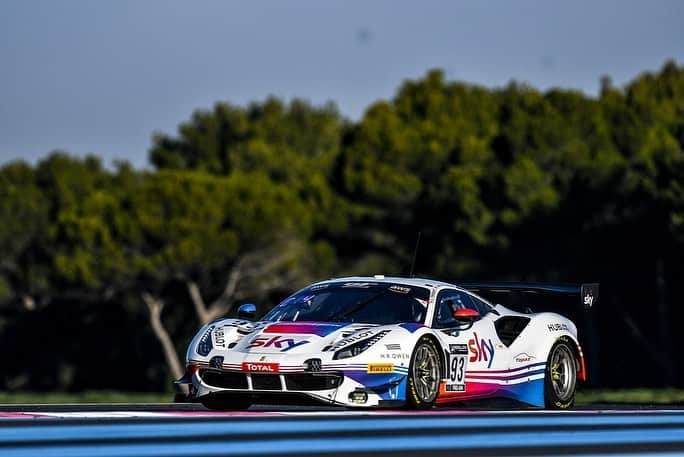 ウブロさんのインスタグラム写真 - (ウブロInstagram)「Pushing the limits right through to the finish line. Congratulations to @afcorse_official on winning the 2020 GT World Challenge Europe Endurance Cup and to our Friend of the Brand @93_cf on winning in Pro-Am!」11月17日 0時46分 - hublot