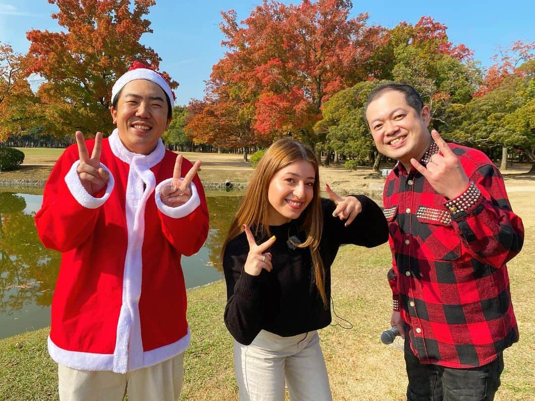 ハロー植田さんのインスタグラム写真 - (ハロー植田Instagram)「今日は岡山市内でロケさせていただきました(^^)香川県住みます芸人梶さん、ナターシャと😊楽しかったー！！ARIGATOございました✨ ♪1人で〜幸せだった〜（B’z『いつかのメリークリスマス』より） #梶剛 #ナターシャ #夜は岡山県住みます芸人の先輩江西さんのエニシングLIVE出演 #愛媛南海ラジオ「とりあえず生！」電話出演 #今日も充実の一日をARIGATOございました #ハロー植田 #bz」11月17日 0時46分 - inababa178