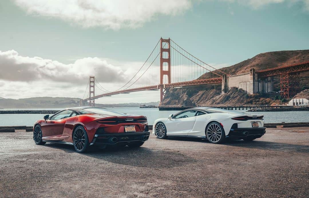 McLaren Automotiveさんのインスタグラム写真 - (McLaren AutomotiveInstagram)「We want you to join us on a set of #GTAdventures. Over the next few weeks we will be sharing incredible content on the McLaren GT from around the world. First stop? San Francisco and the iconic Golden Gate Bridge.」11月17日 1時00分 - mclarenauto