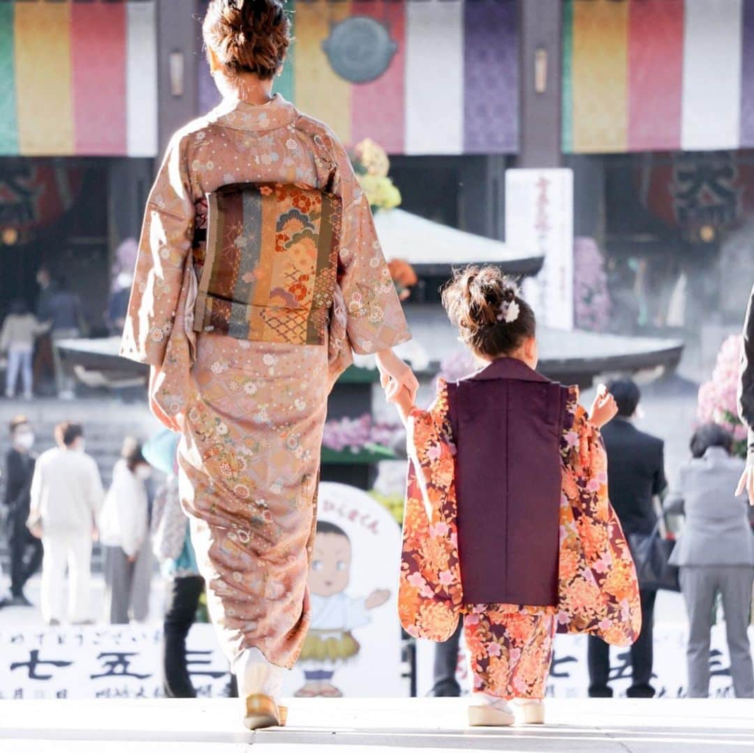 のインスタグラム：「. I’ll be your side❤️❤️ #七五三」