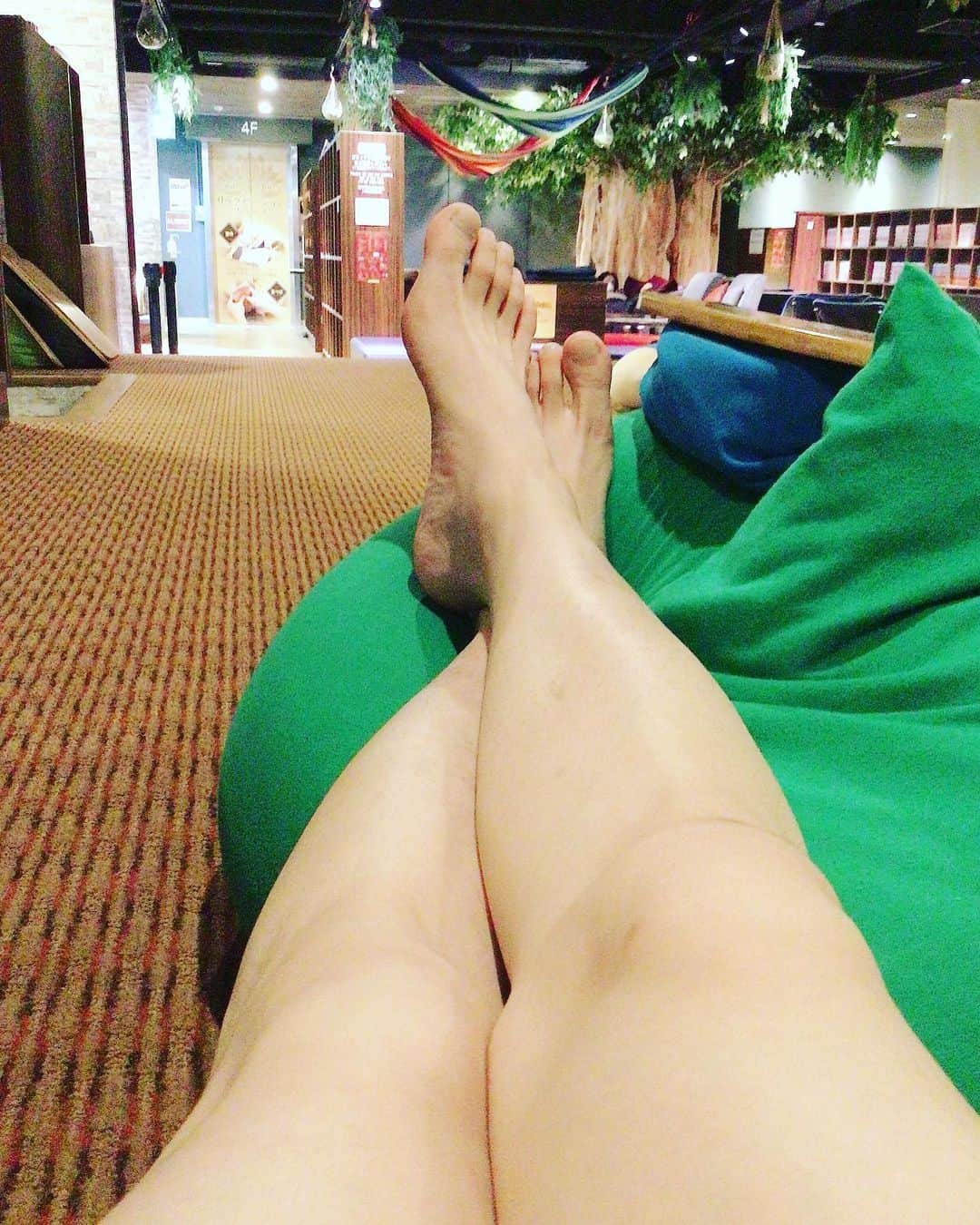 のインスタグラム：「#美脚オジサン」